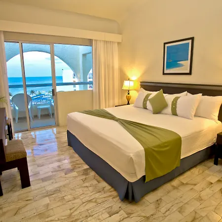 Aquamarina Beach Hotel-3